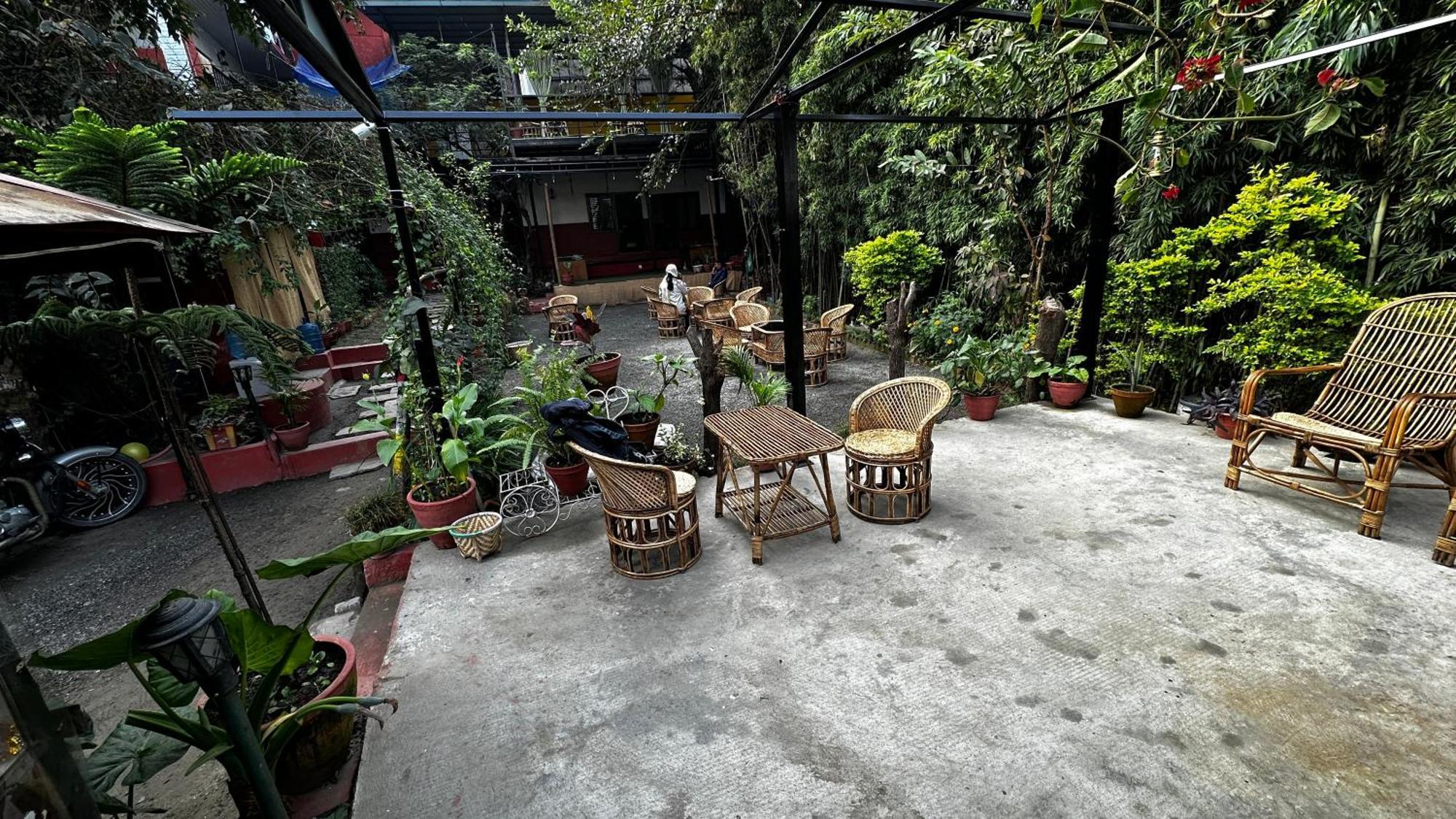 Institute Of Natural Medicine , Yoga & Therapy Home Kathmandu Exterior foto