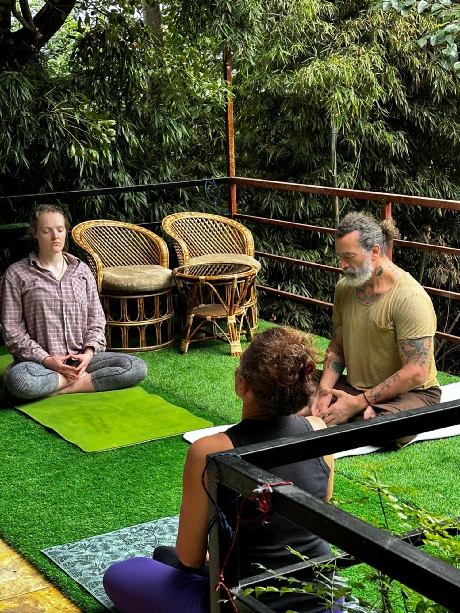 Institute Of Natural Medicine , Yoga & Therapy Home Kathmandu Exterior foto