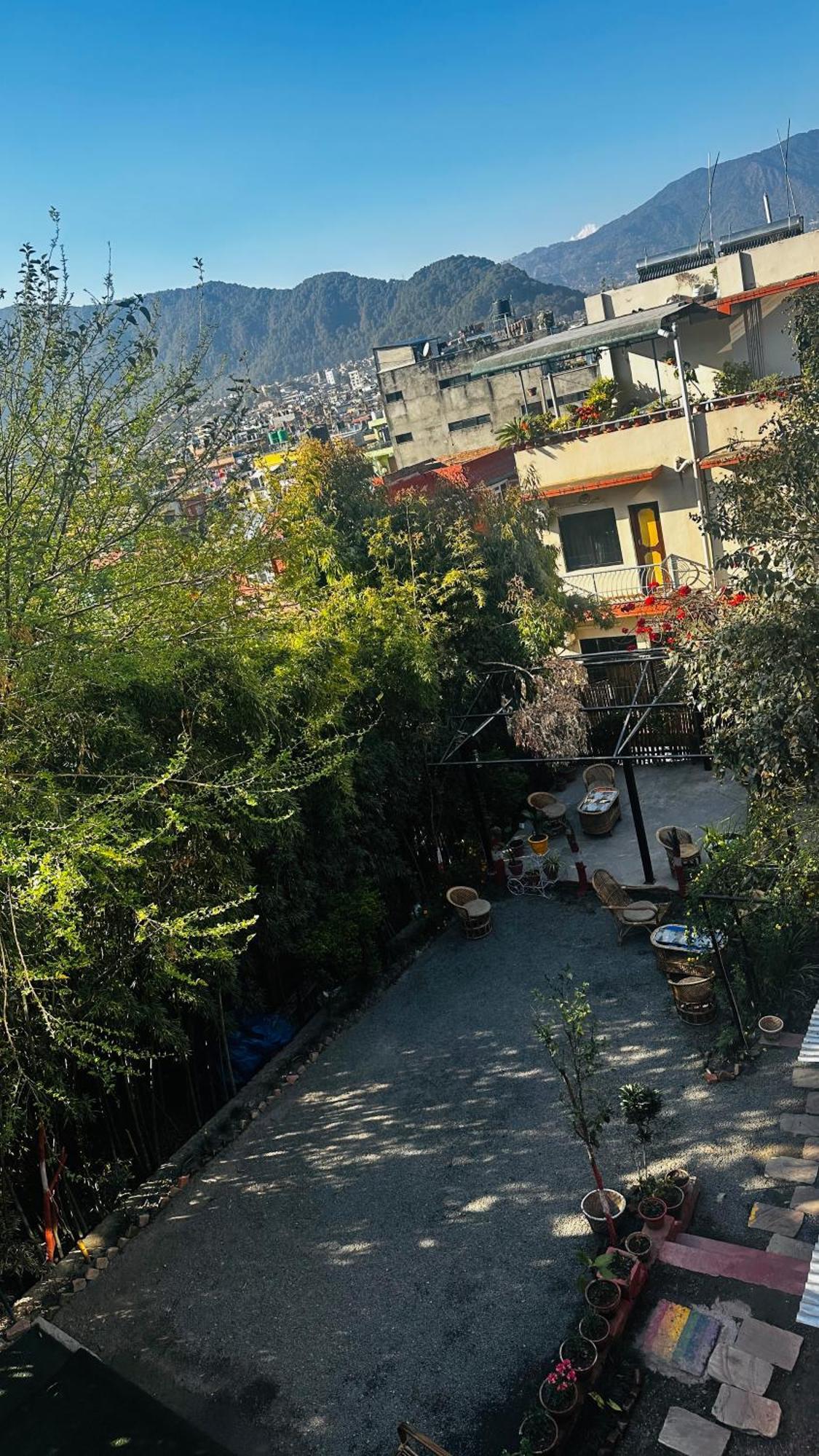 Institute Of Natural Medicine , Yoga & Therapy Home Kathmandu Exterior foto