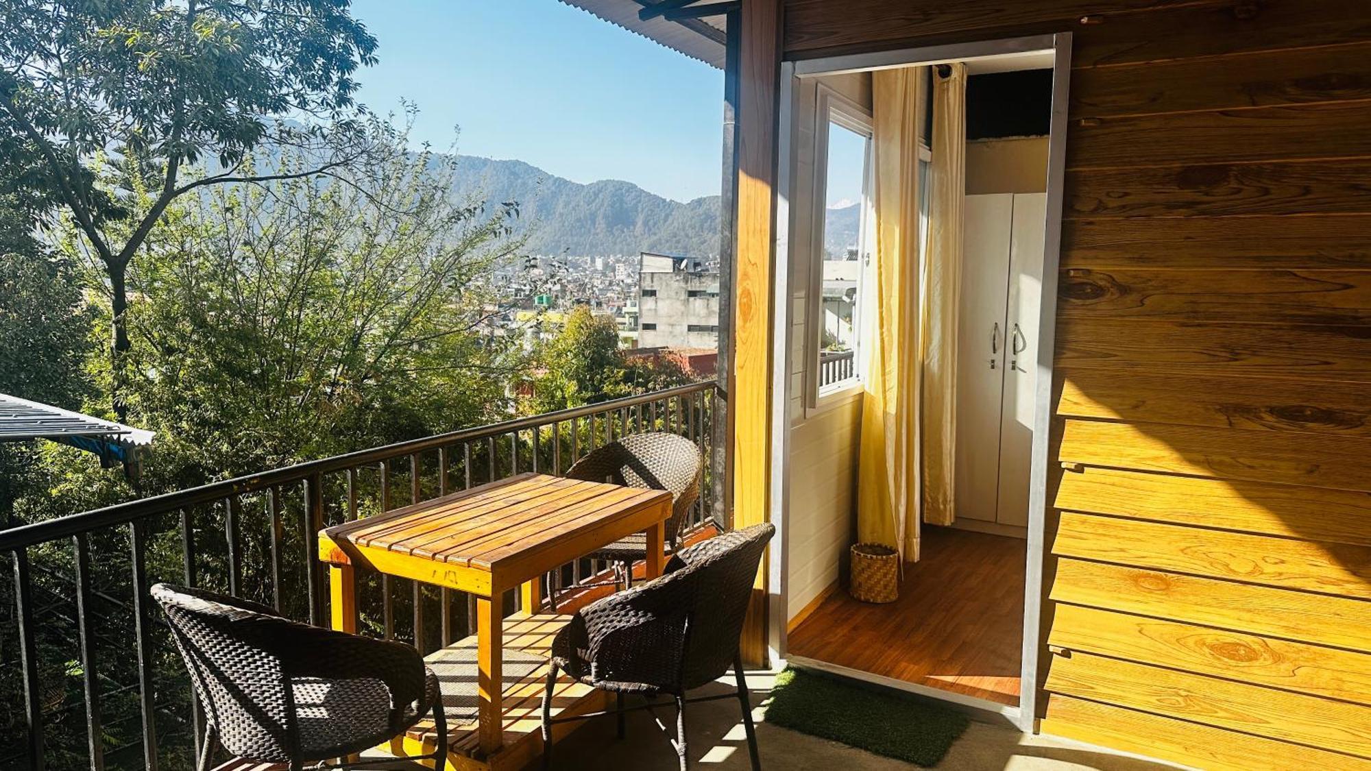 Institute Of Natural Medicine , Yoga & Therapy Home Kathmandu Exterior foto