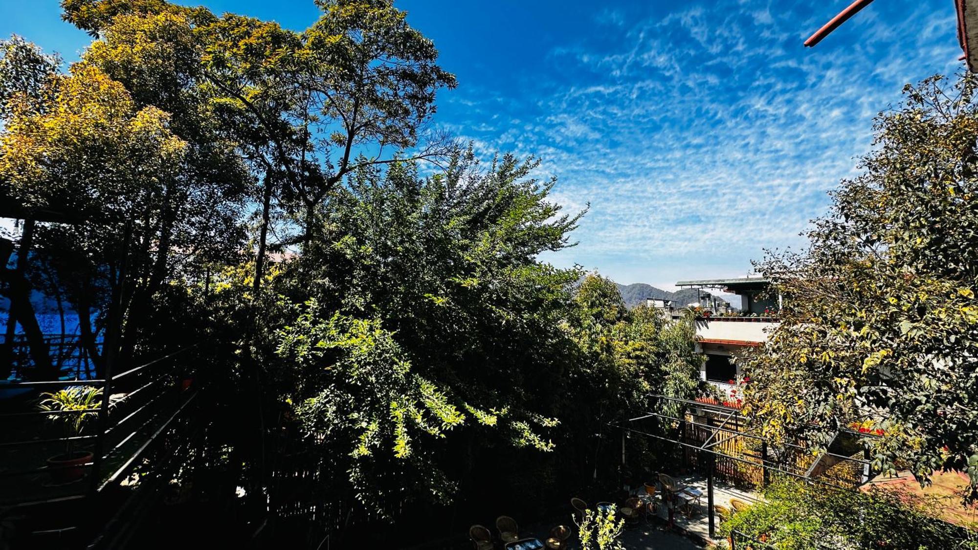 Institute Of Natural Medicine , Yoga & Therapy Home Kathmandu Exterior foto